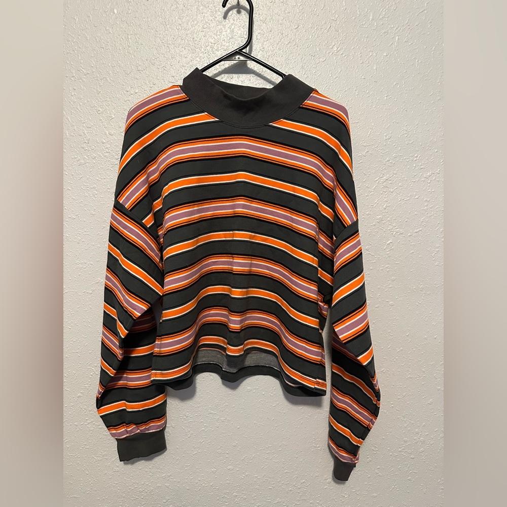 Wild fable cropped shirt